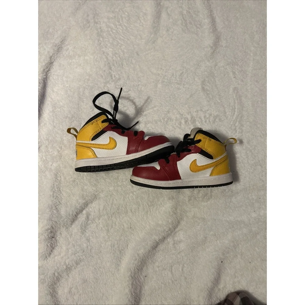 Nike Air Jordan 1 Mid SE Motorsport toddler Sneakers 8C Red/gold/white/black